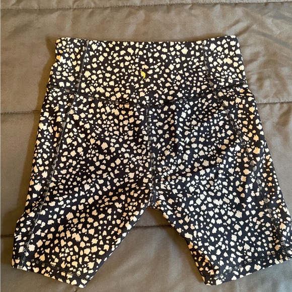 LG JESSICA SIMPSON GIRAFFE PRINT BIKER SHORTS! - Picture 2 of 4